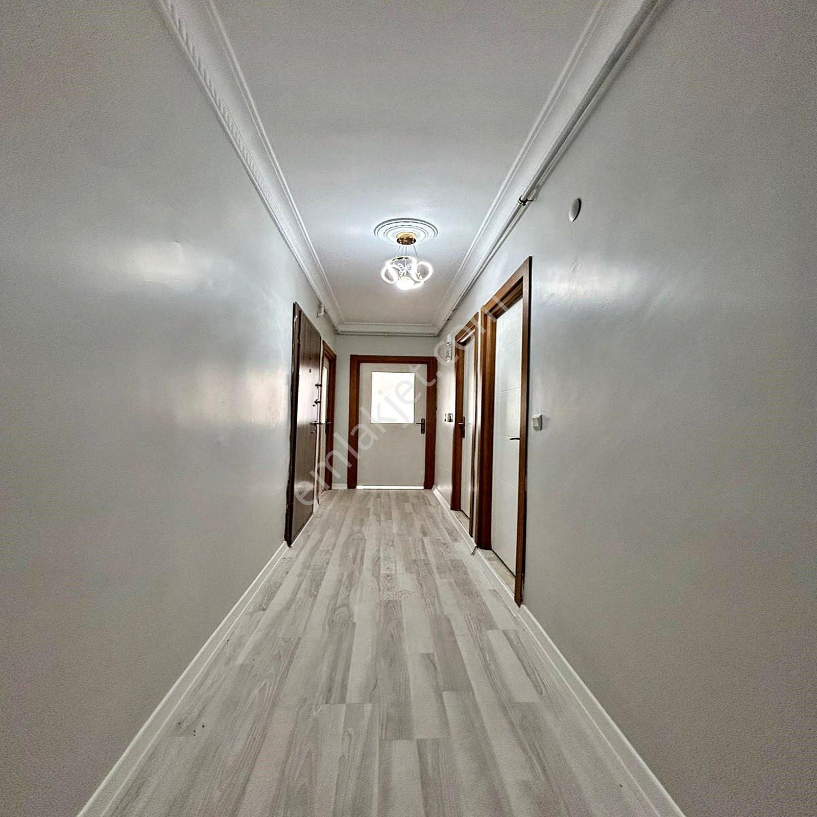 Esenyurt Bağlarçeşme Mahallesinde Lüks 2+1 Balkonlu Arakat Daire - Görsel 27