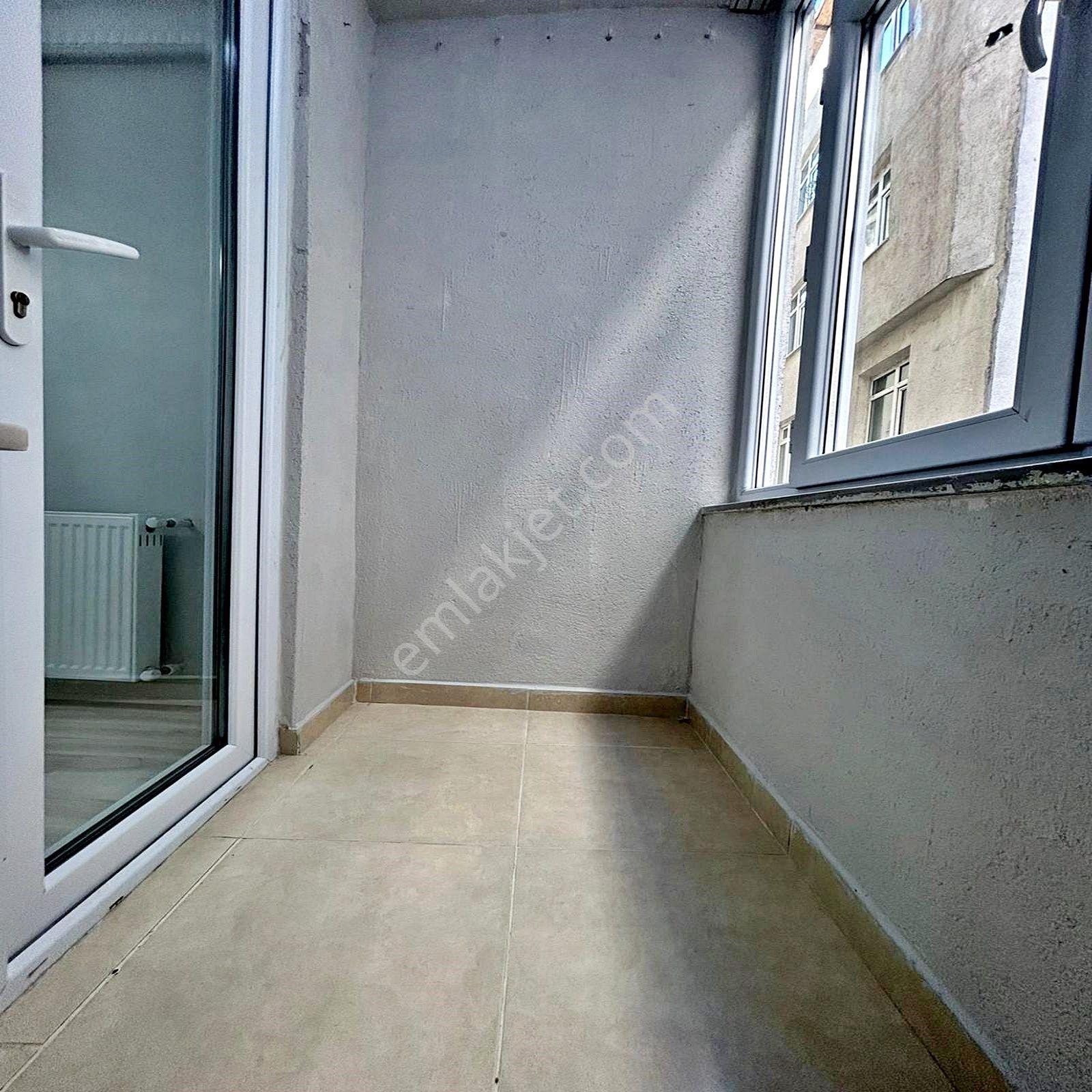 Esenyurt Bağlarçeşme Mahallesinde Lüks 2+1 Balkonlu Arakat Daire - Görsel 26