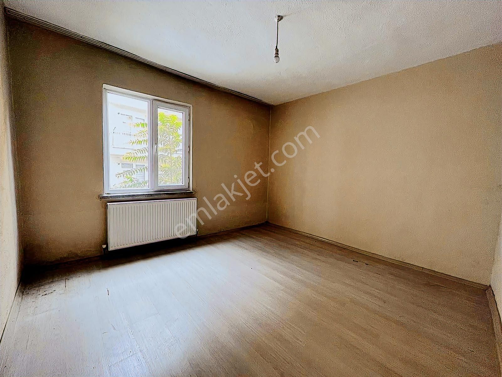 Cumhuriyet Mahallesinde Masrafsız 3+1 Ara Kat Daire - Görsel 4