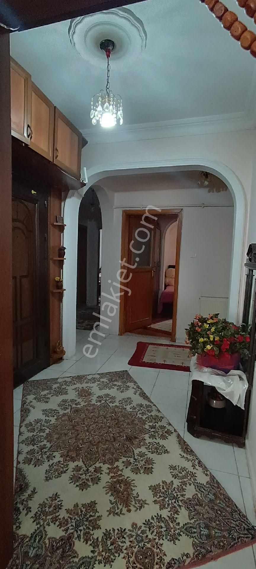 Küçükköy Merkezde Satılık 3+1 Geniş Daire - Görsel 11