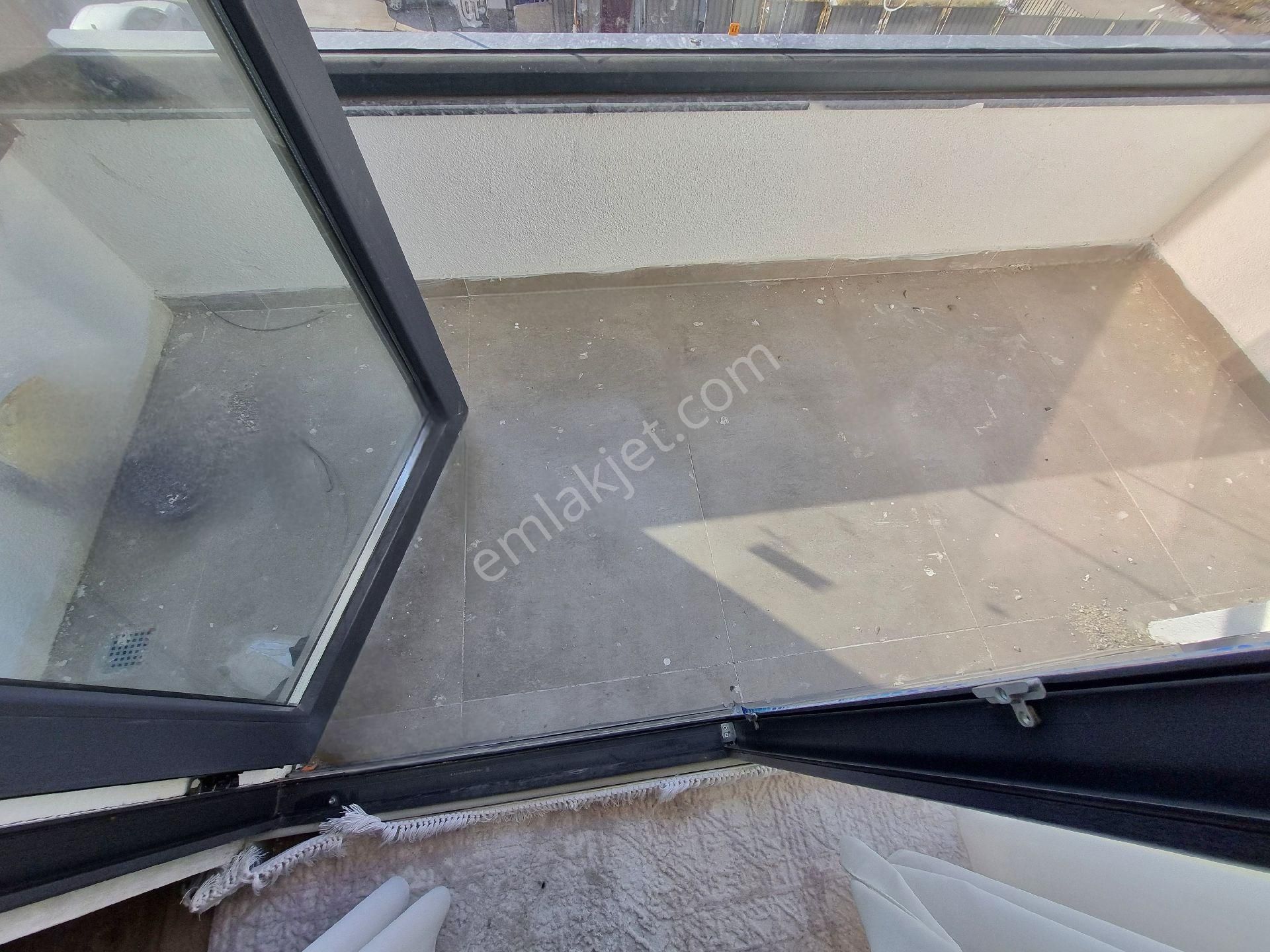 Ankara'nın Yeni Cazibe Merkezi Bulvar Üzeri'nde 1+1 Balkonlu Yerden Isıtma Kapalı Otoparklı Daireler - Görsel 22