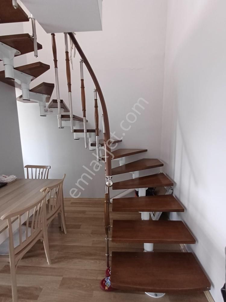 Turyap’tan Teraslı-geniş- Eşyalı 1+1 Dubleks Daire - Görsel 8