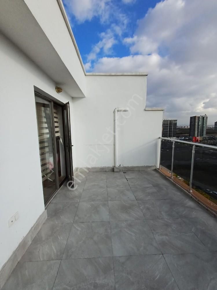 Turyap’tan Teraslı-geniş- Eşyalı 1+1 Dubleks Daire - Görsel 17