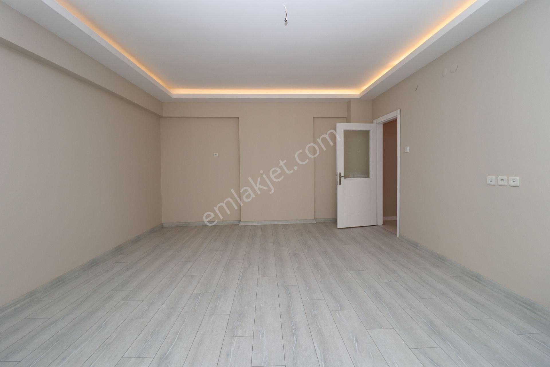 Akif'ten 30 Ağustos'ta 3+1 Ara Kat G/b Cephe Satılık Daire - Görsel 7