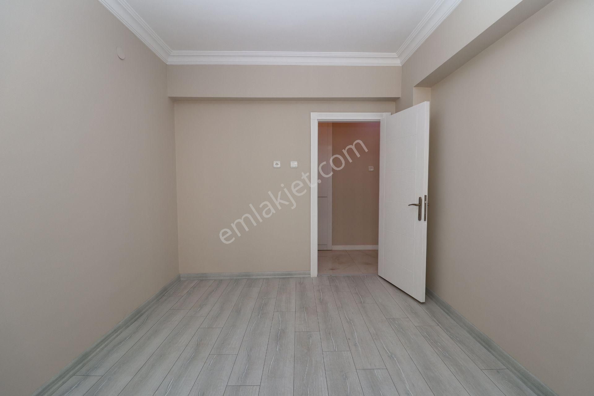 Akif'ten 30 Ağustos'ta 3+1 Ara Kat G/b Cephe Satılık Daire - Görsel 11