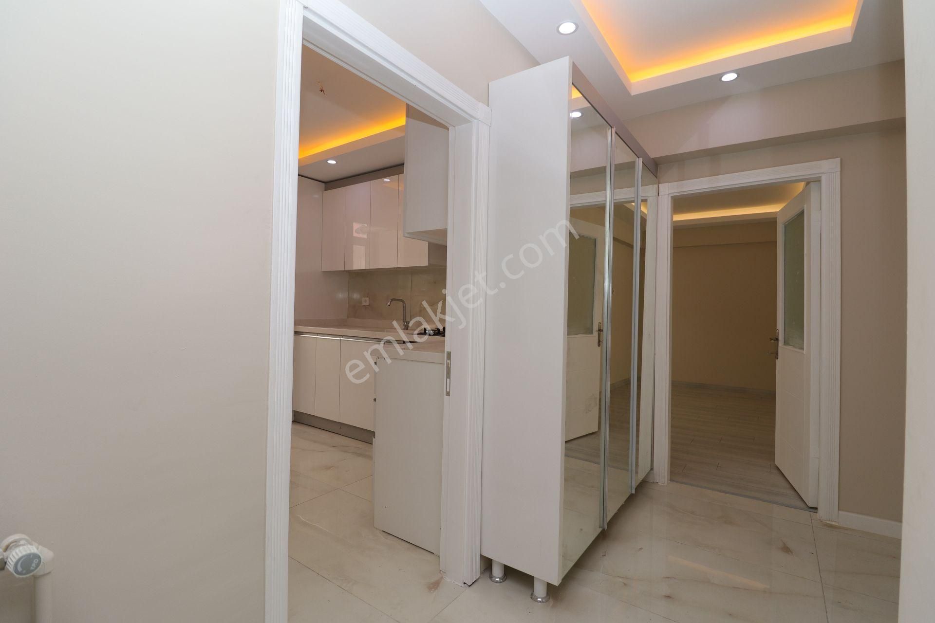 Akif'ten 30 Ağustos'ta 3+1 Ara Kat G/b Cephe Satılık Daire - Görsel 8