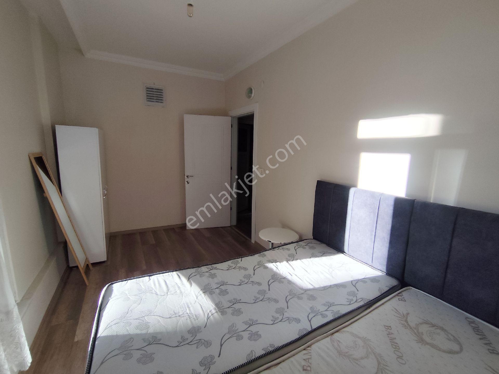 Garanti Emlak'tan 1+1eşyalı Kiralık Daire - Görsel 13