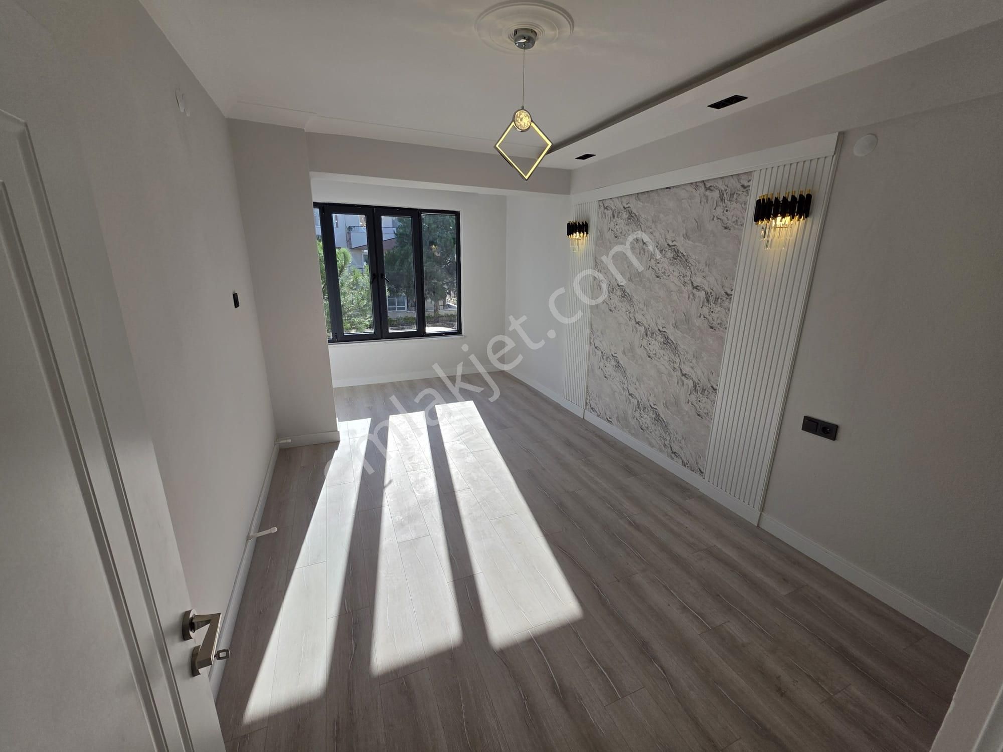 Irmaksudan Özenle Tasarlanmış 2+1 Arakat Öncephe Fırsat Daire - Görsel 18