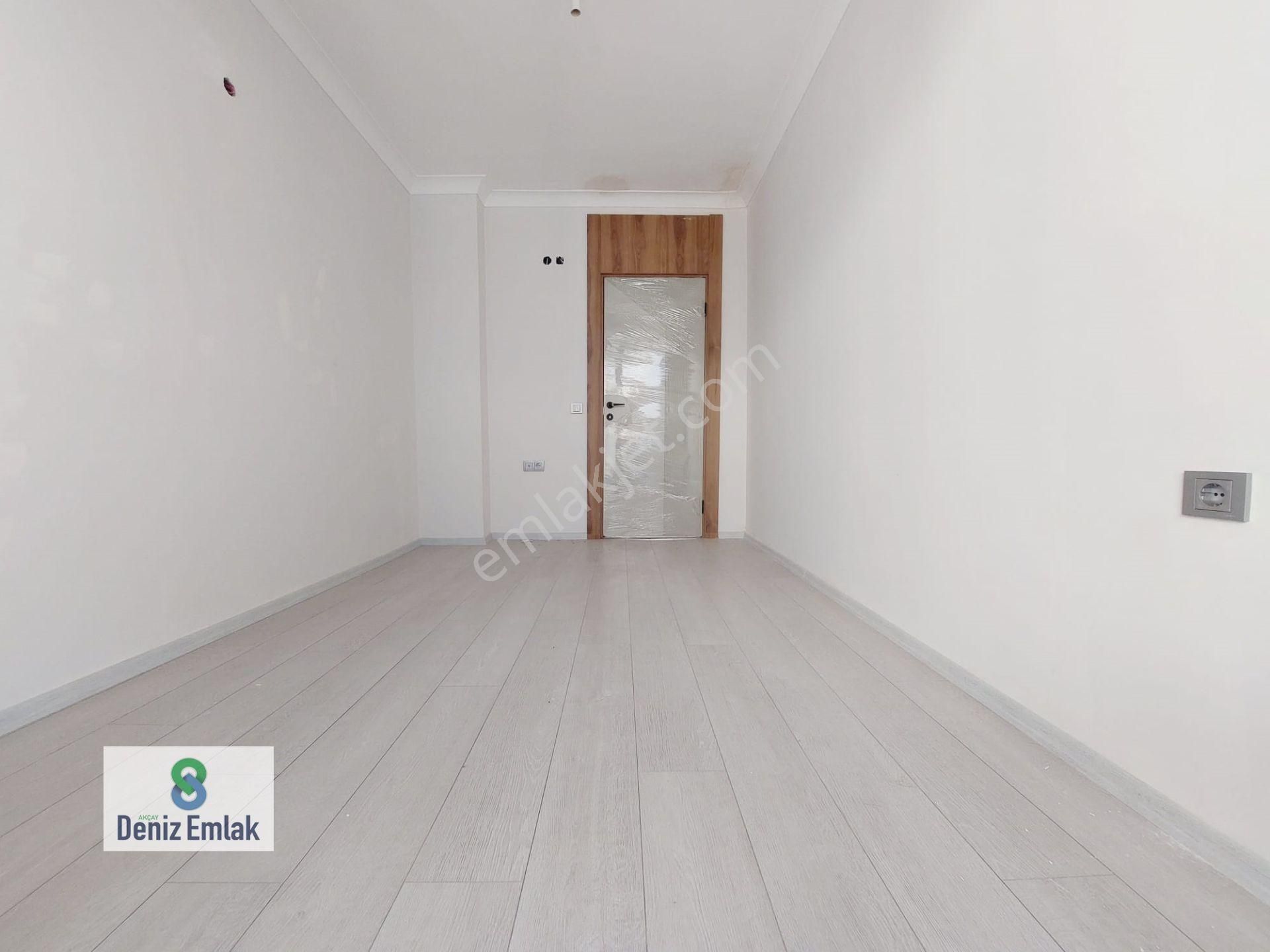 Denizden Akçayda Denize 75 M Ebeveynli Satılık 3+1 Daire. - Görsel 10