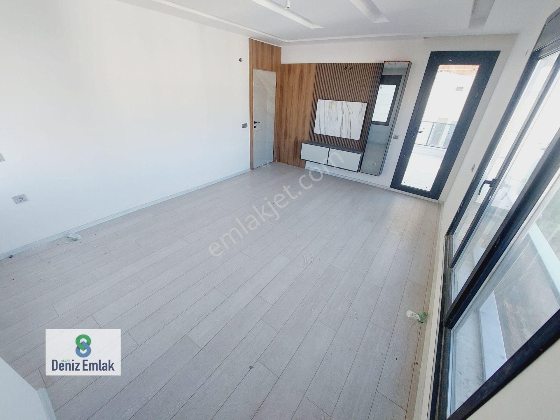 Denizden Akçayda Denize 75 M Ebeveynli Satılık 3+1 Daire. - Görsel 19