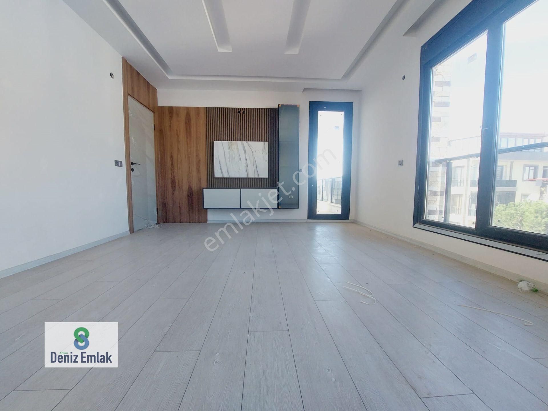 Denizden Akçayda Denize 75 M Ebeveynli Satılık 3+1 Daire. - Görsel 2
