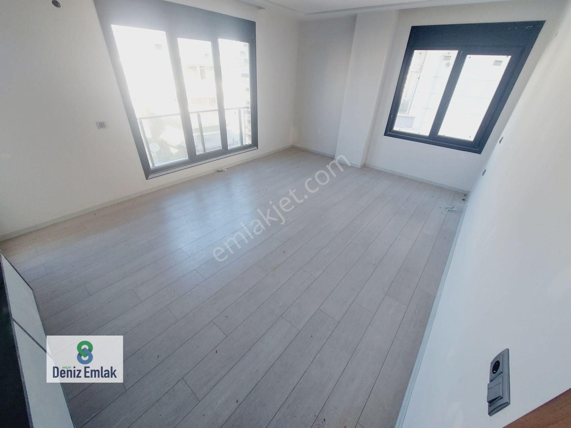 Denizden Akçayda Denize 75 M Ebeveynli Satılık 3+1 Daire. - Görsel 4