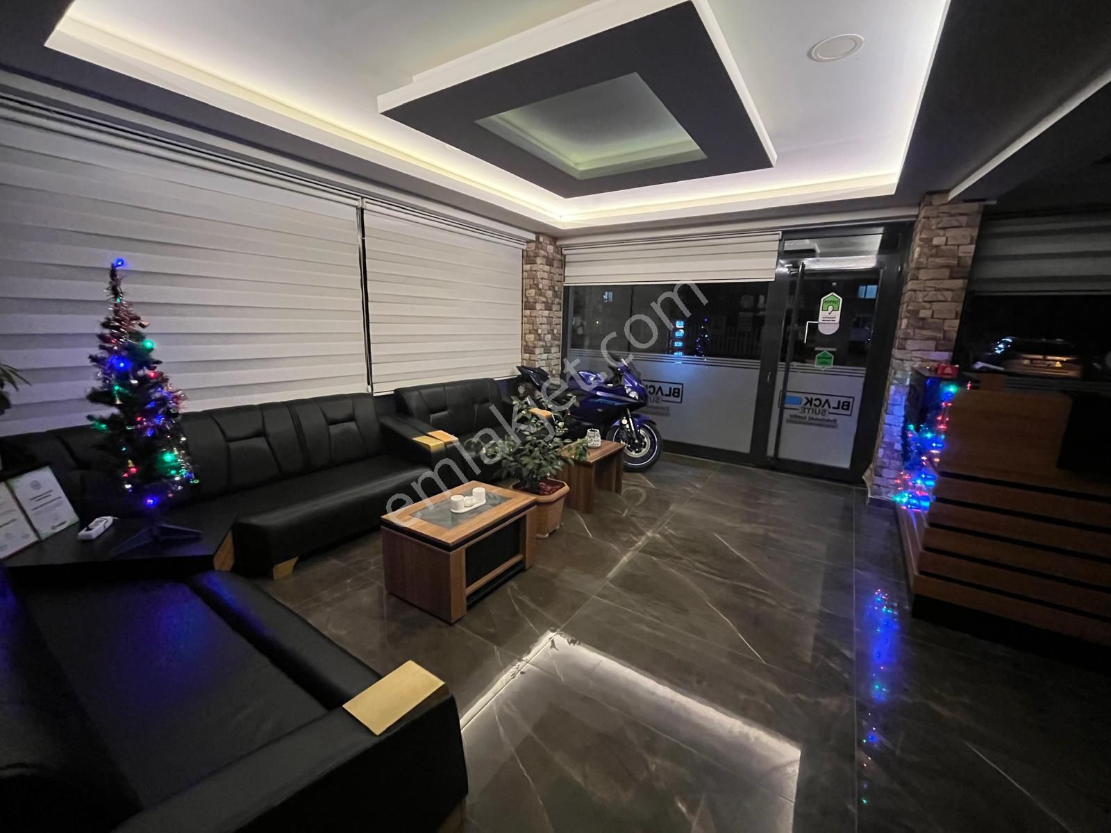 Black Sea Suit Atakumda Günlük Kiralık Geniş 1+1 Daireler