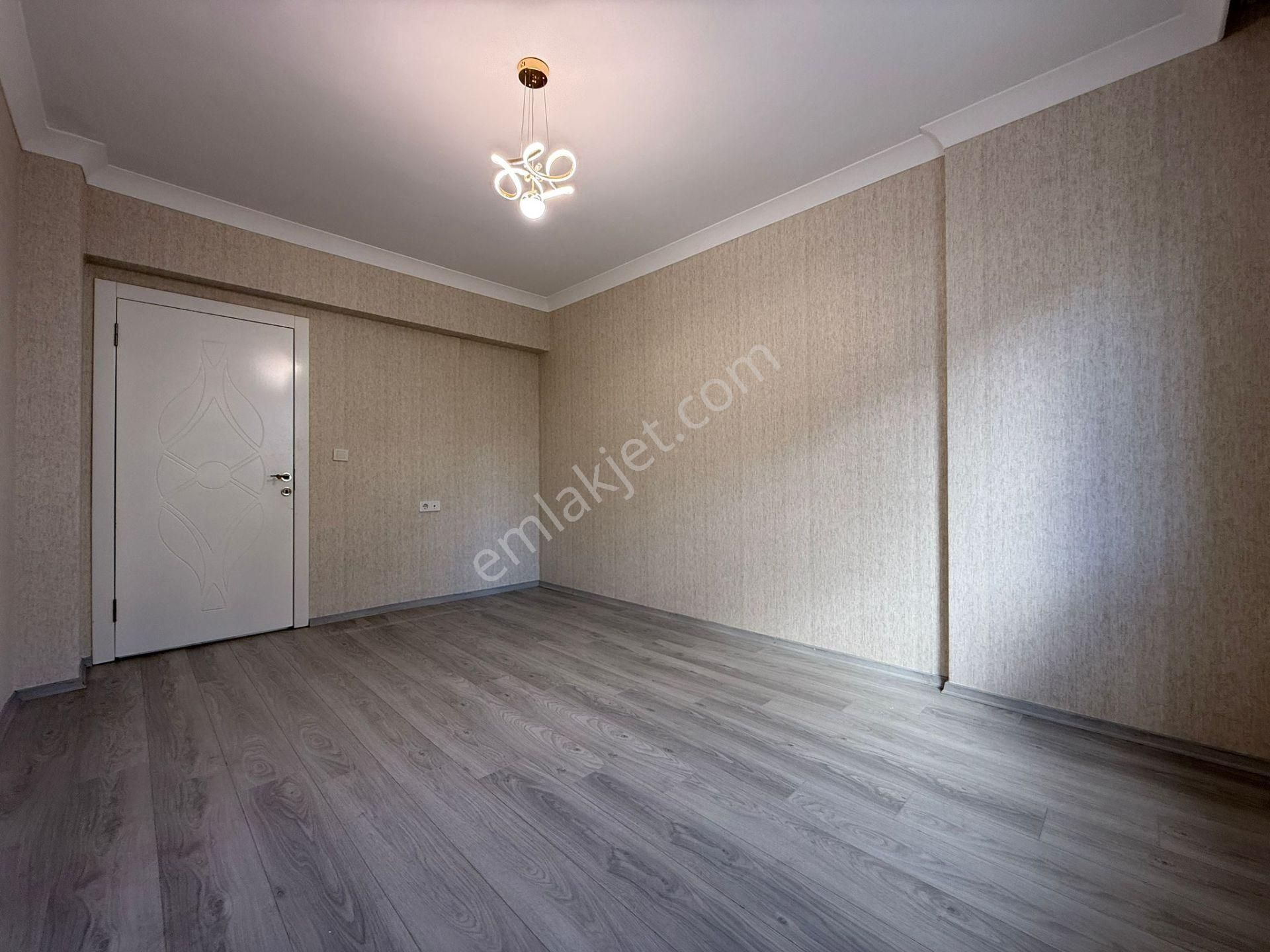 İstasyon Emlak'tan Merkezi Konum'da 3+1 1.arakatta Kombi Petek Cam Balkonlu Satılık Daire - Görsel 16