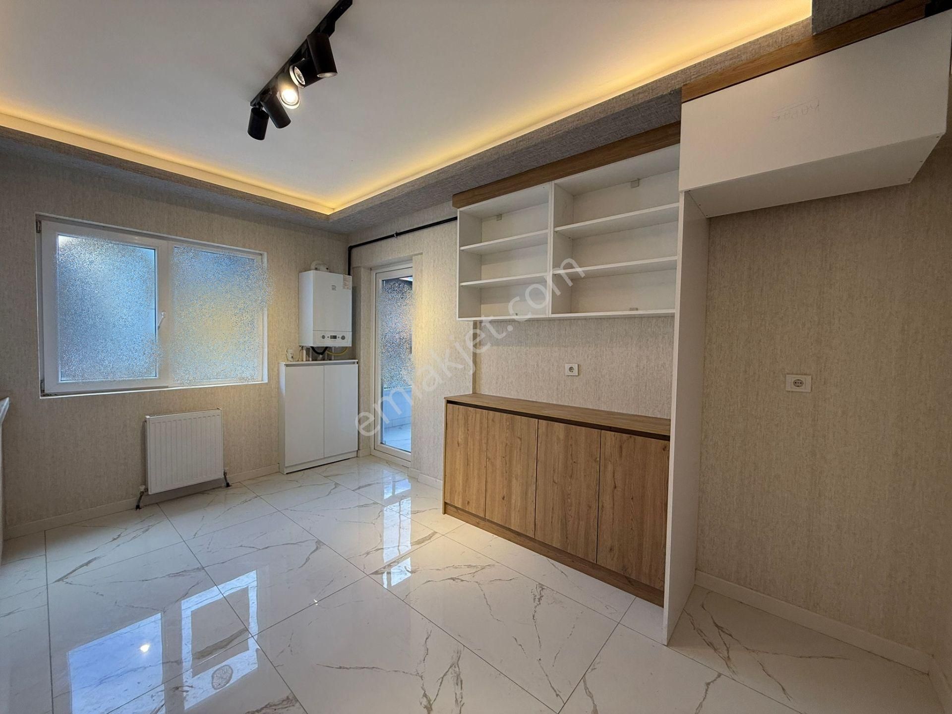 İstasyon Emlak'tan Merkezi Konum'da 3+1 1.arakatta Kombi Petek Cam Balkonlu Satılık Daire - Görsel 7