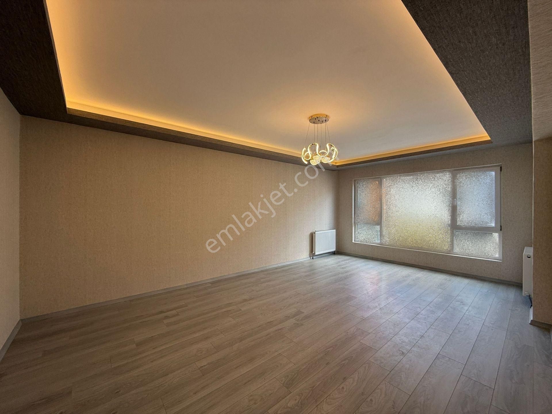 İstasyon Emlak'tan Merkezi Konum'da 3+1 1.arakatta Kombi Petek Cam Balkonlu Satılık Daire - Görsel 9