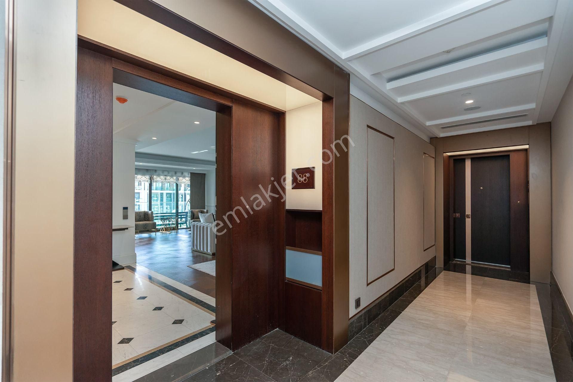 Zeytinburnu Fişekhane Büyükyalı'da 4+1 Lux Deniz Manzaralı - Görsel 16