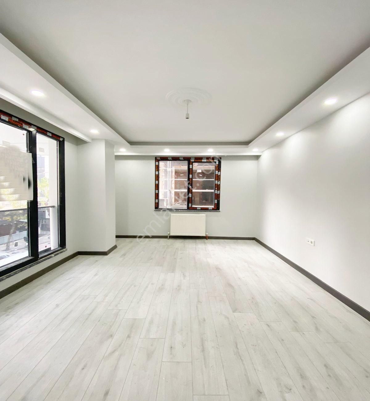 Avcılar Merkezde 2+1 Sıfır Satılık Kelepir Daire