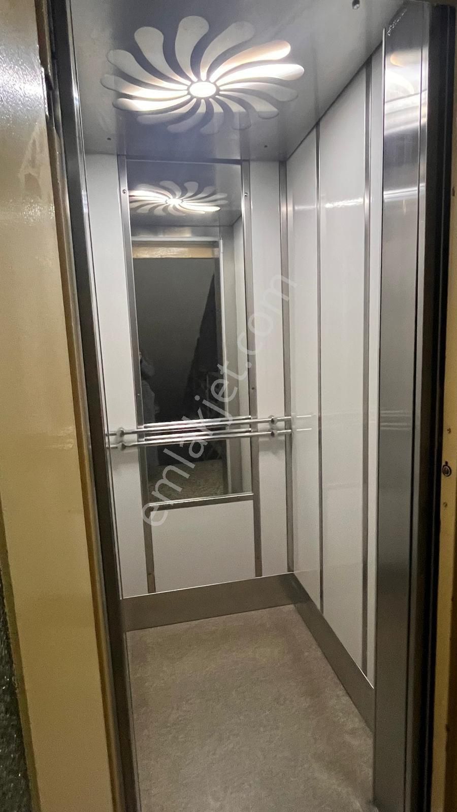 Mithatpaşa Cad.üzeri Ön Cephe Satılık 2+1 Daire - Görsel 19