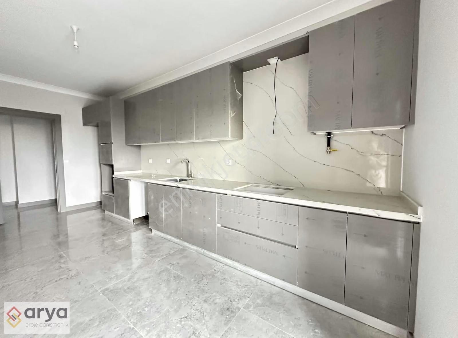 Marmara Has. Metro Karşısı Site İçerisinde Kiralık Sıfır 4+1 - Görsel 2