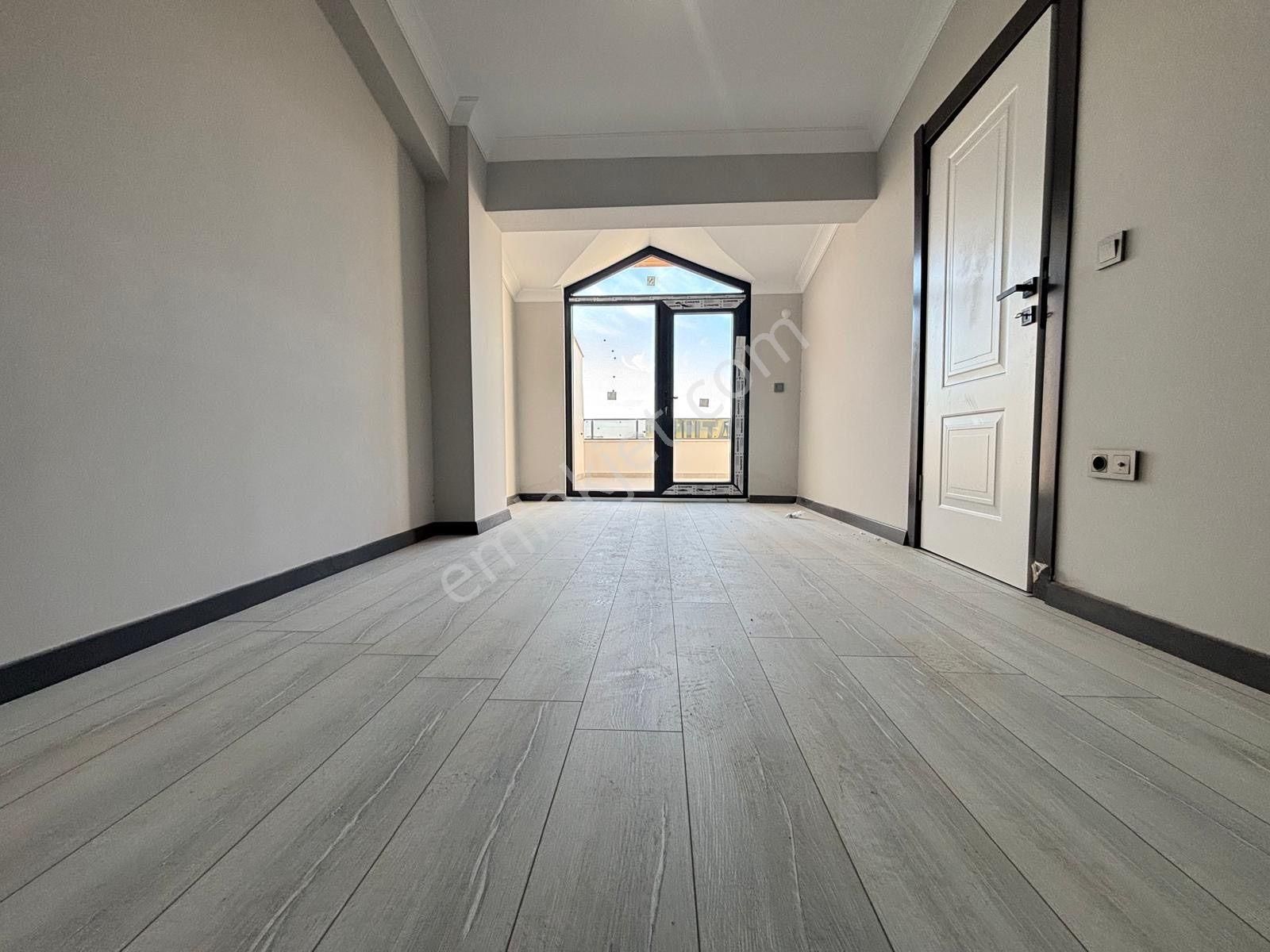 Mera Emlaktan Kadıköy Mh. Y. Isıtmalı 3+1 Sıfır Ultralüx Daire - Görsel 29