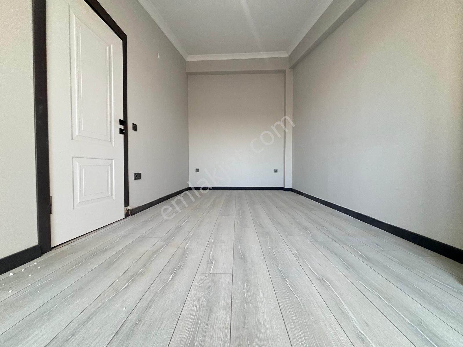 Mera Emlaktan Kadıköy Mh. Y. Isıtmalı 3+1 Sıfır Ultralüx Daire - Görsel 15