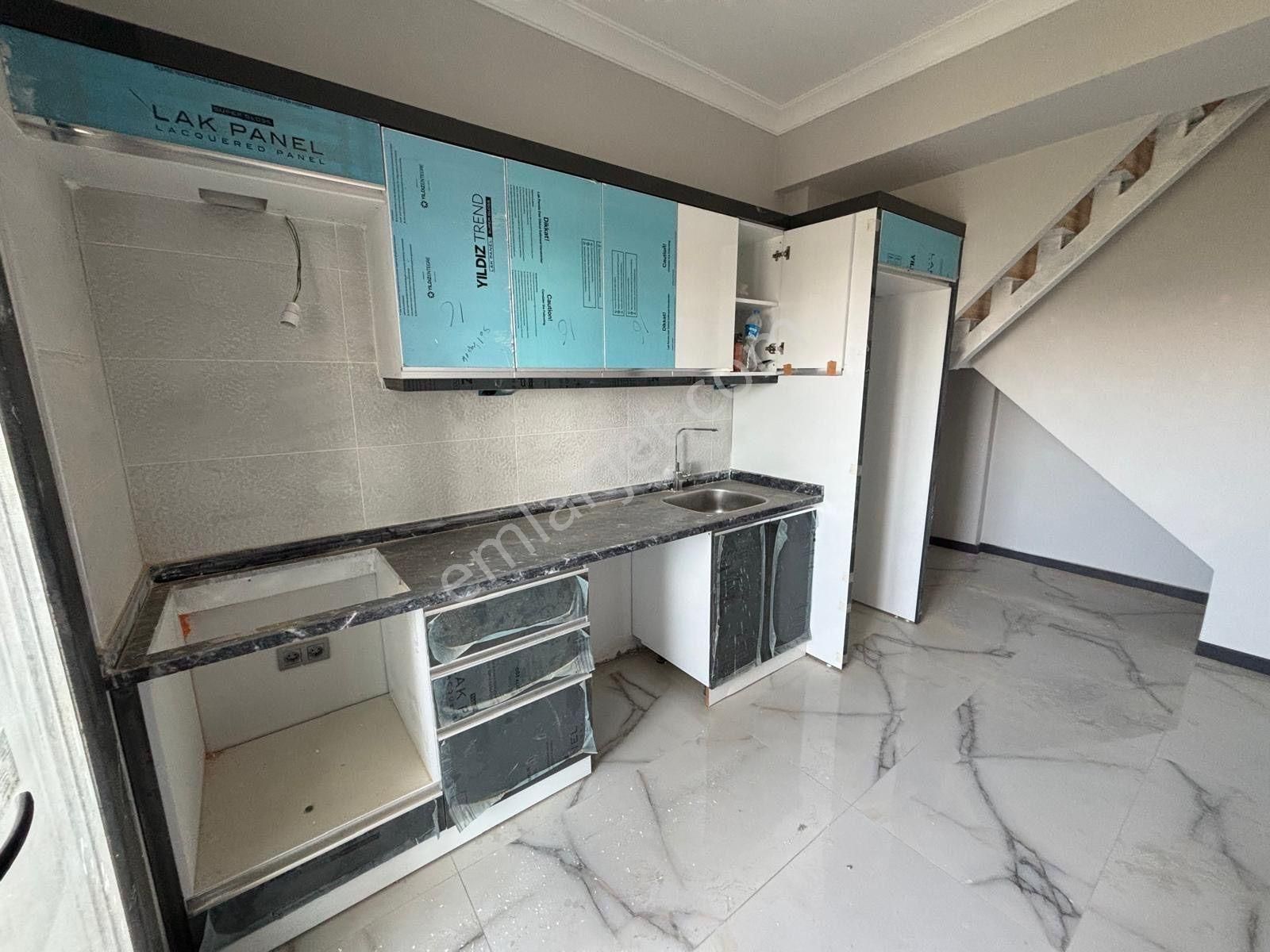 Mera Emlaktan Kadıköy Mh. Y. Isıtmalı 3+1 Sıfır Ultralüx Daire - Görsel 23