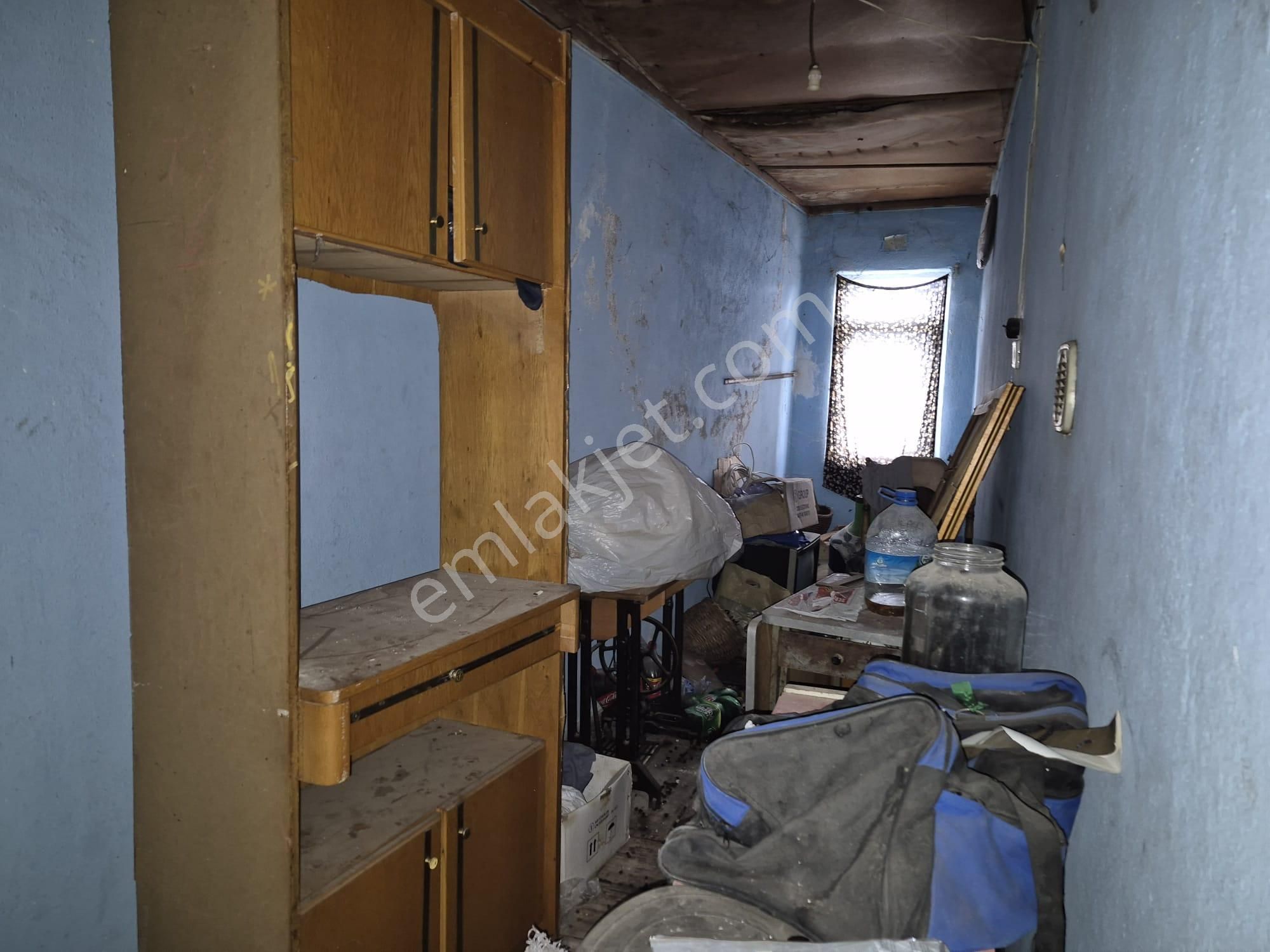 C21 Cius; Engücük'te Doğalgaz-elektrik-su Abonelikli Köy Evi - Görsel 8