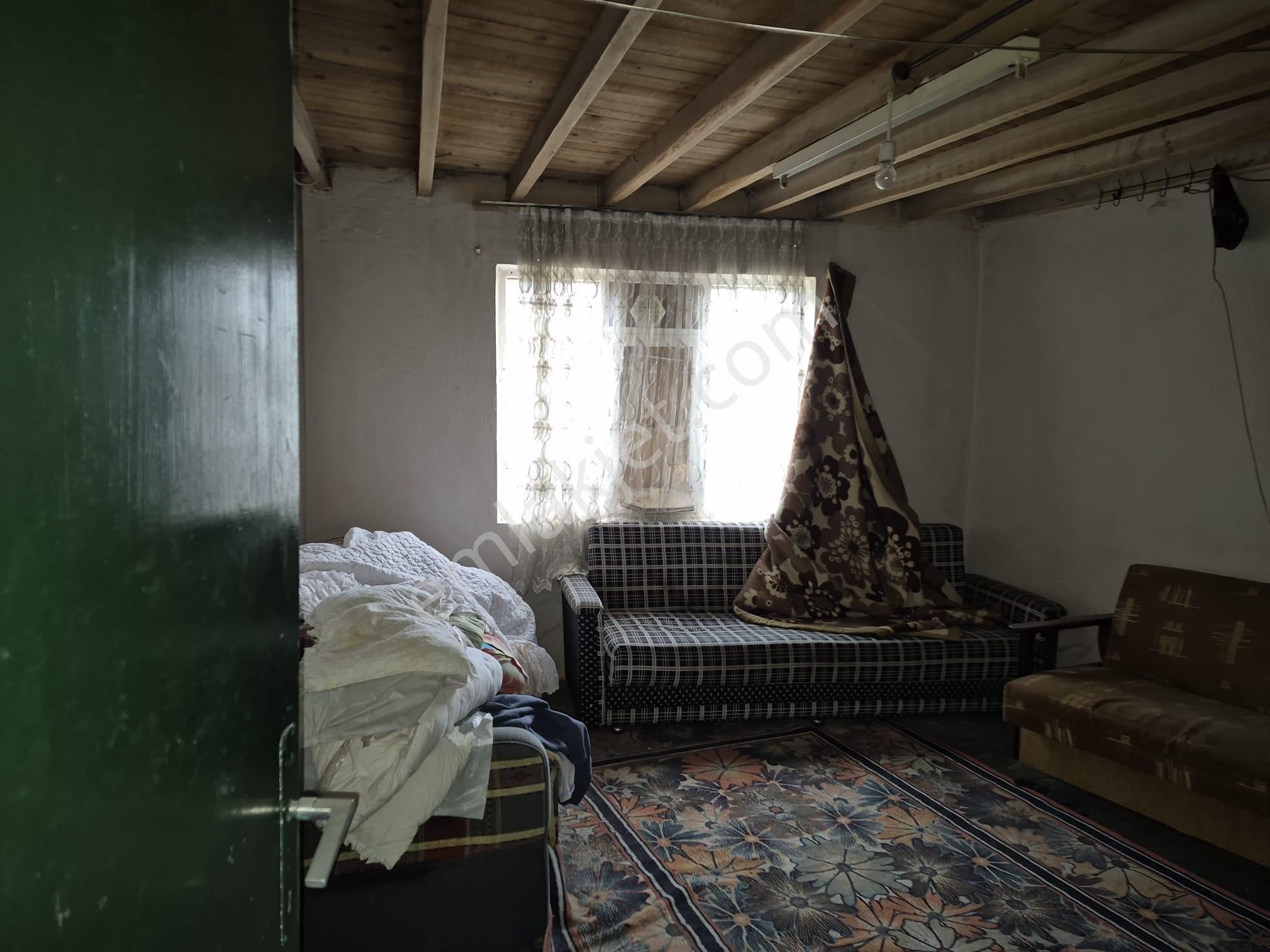 C21 Cius; Engücük'te Doğalgaz-elektrik-su Abonelikli Köy Evi - Görsel 10