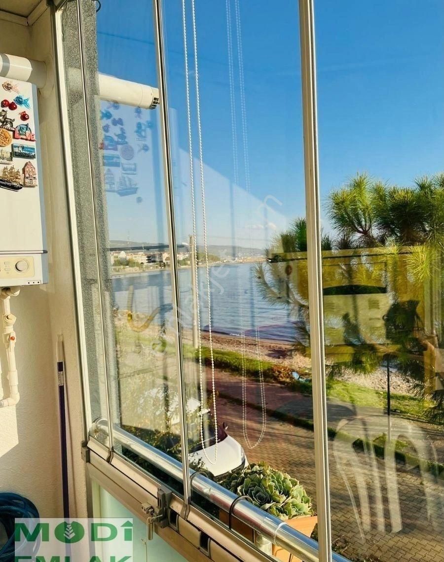 Armutlu Karşıyaka Da Denize Sıfır Satılık Deniz Manzaralı 3+1 - Görsel 11