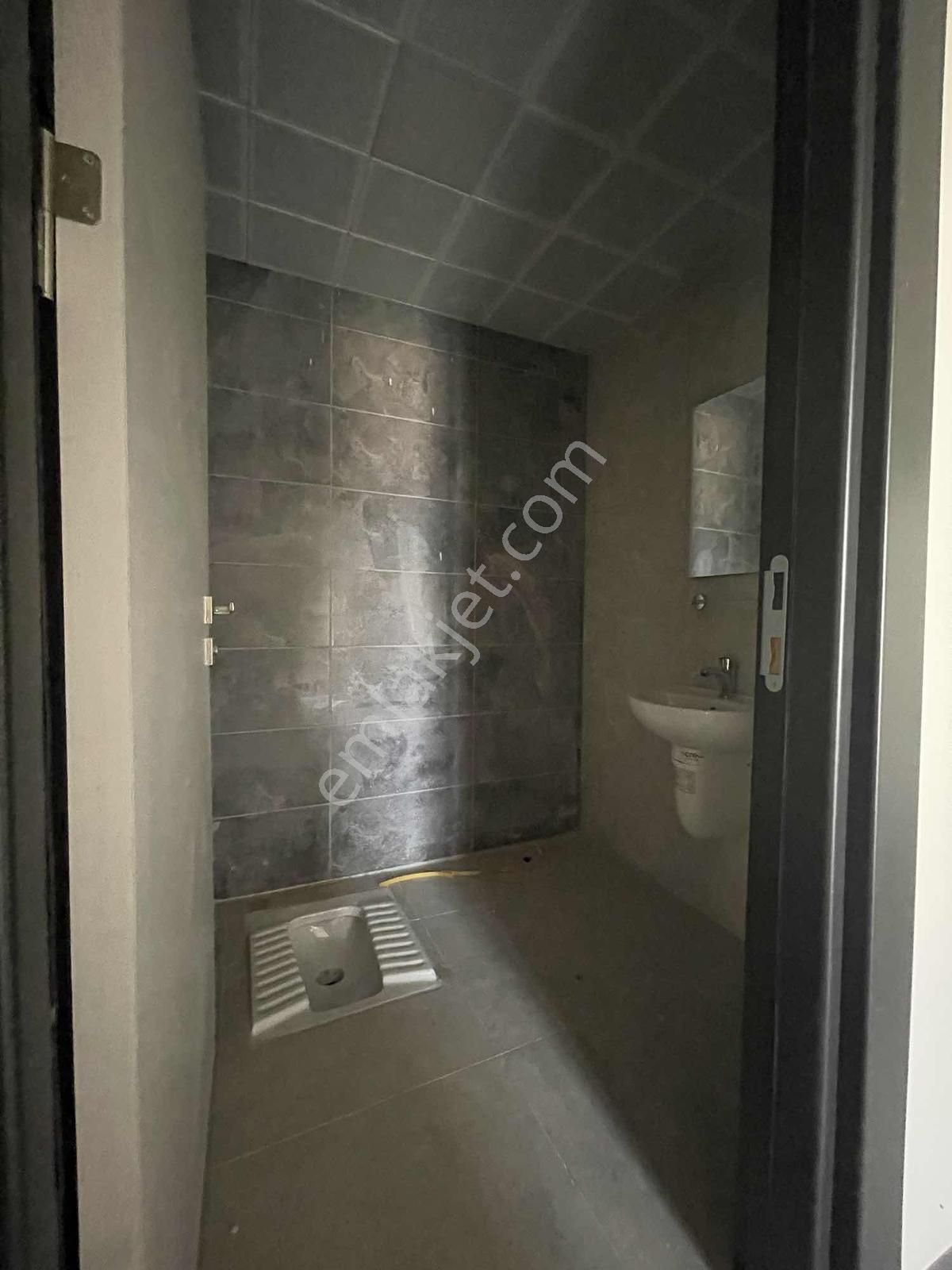 Güç Emlaktan Yeni Batıkent Tokiler De 2+1 Kiralık Daire - Görsel 9
