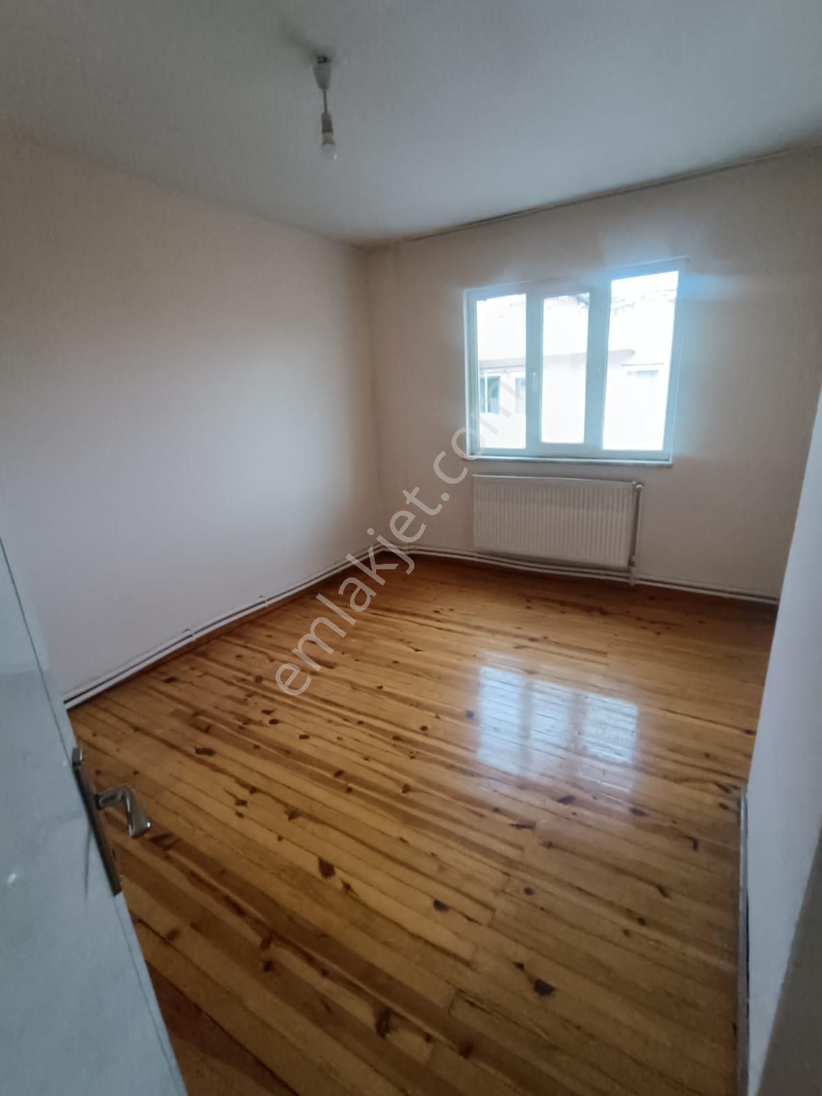 Özmecaz'dan Yeşilköy Cad. 3+1 Çift Cepheli Daire - Görsel 3