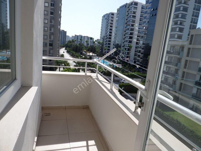 Havuzlu Sit. 7/24 Güv. Geniş Peyzaj Alanı Cepheler Açık - Görsel 23