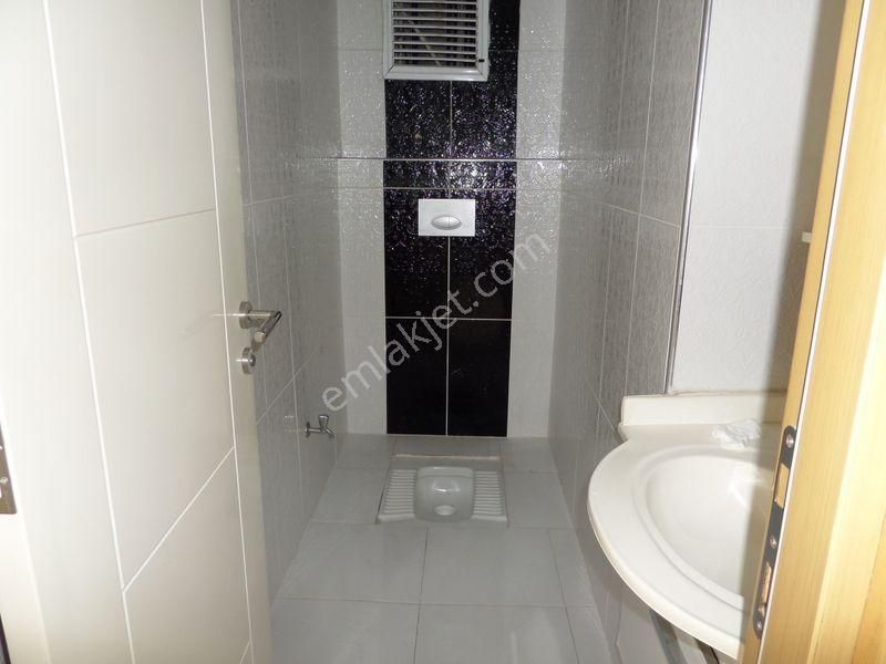 Havuzlu Sit. 7/24 Güv. Geniş Peyzaj Alanı Cepheler Açık - Görsel 31