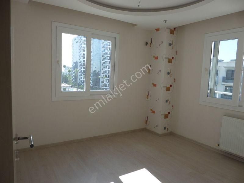 Havuzlu Sit. 7/24 Güv. Geniş Peyzaj Alanı Cepheler Açık - Görsel 22