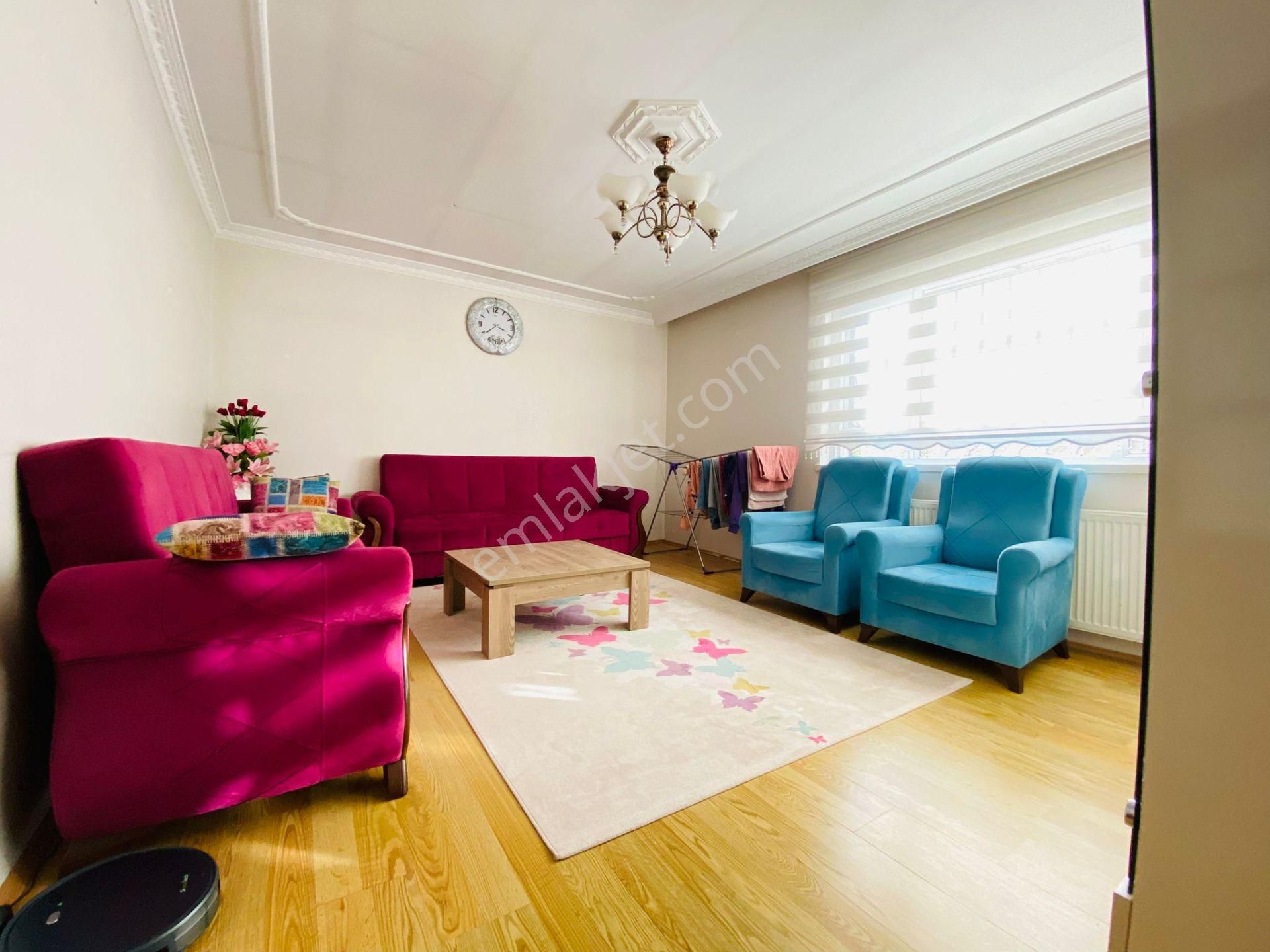 Demirlibahçe Tren İstasyonu Dibi 3+1 Yapılı Kilerli Satılık Daire !!! - Görsel 6