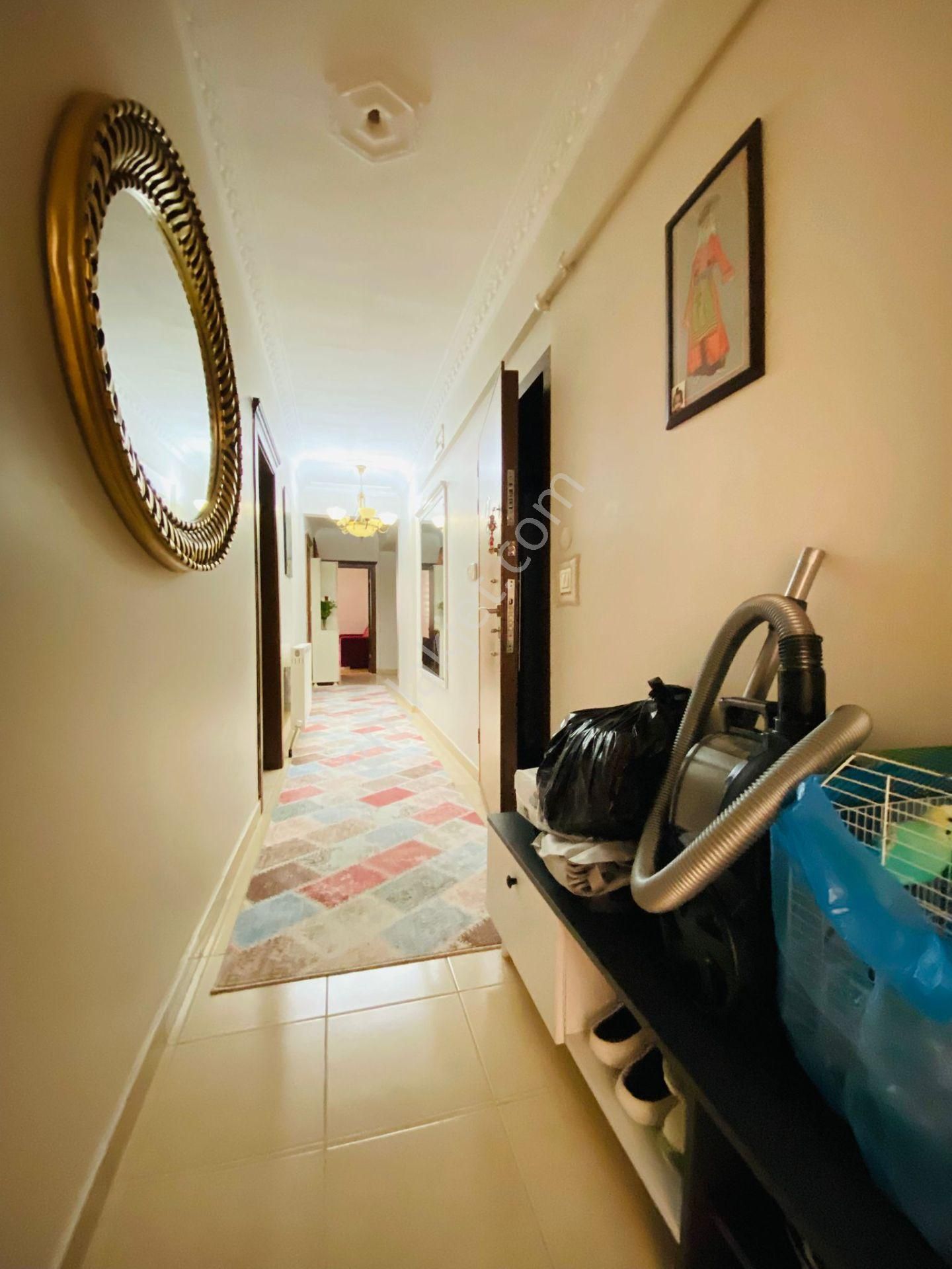 Demirlibahçe Tren İstasyonu Dibi 3+1 Yapılı Kilerli Satılık Daire !!! - Görsel 26