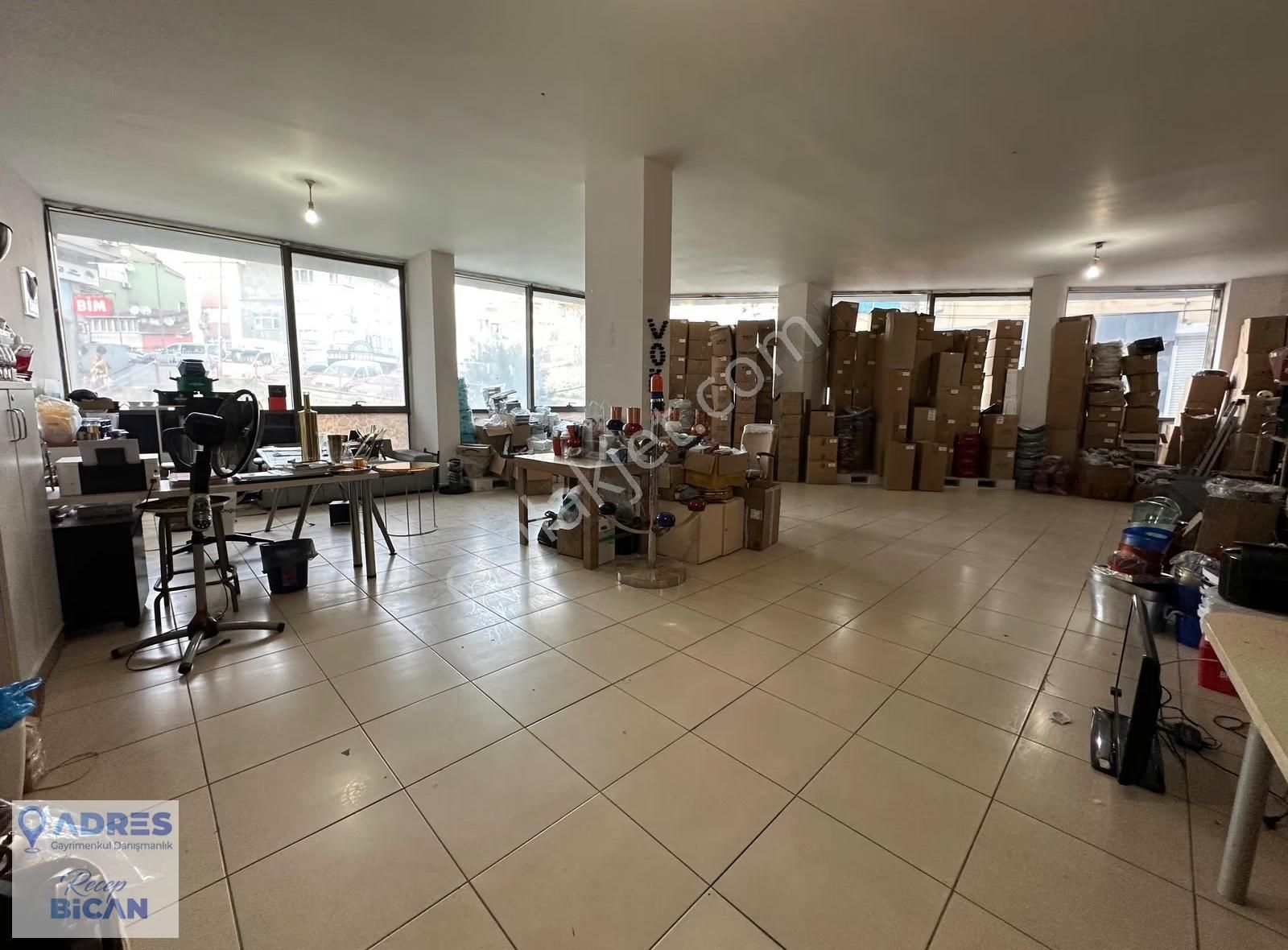 Kağıthane Yahya Kemal Satılık 180m2vitrinli İşyeri-dükkan-mağaza - Görsel 7