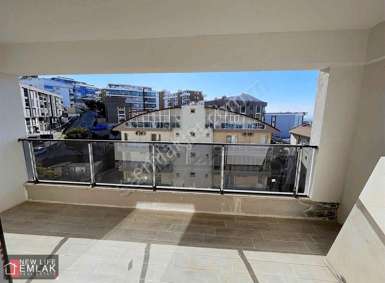 Kuşadasında Muhteşem Deniz Manzaralı 2+1 Satılık Daire - Görsel 12