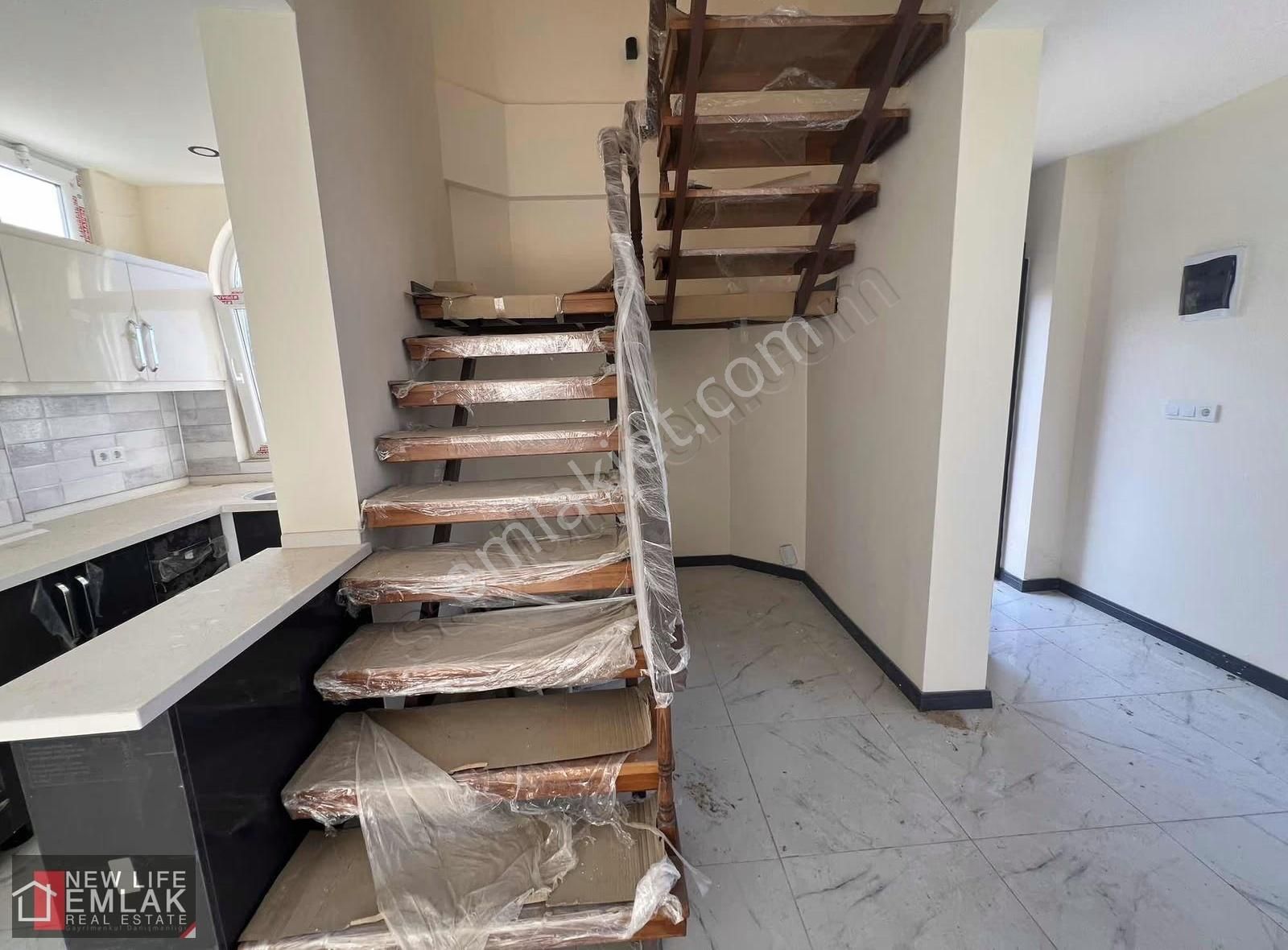 Kuşadası Davutlarda Bahçeli Ön Cephe Uygun Fiyatlı Villa - Görsel 18