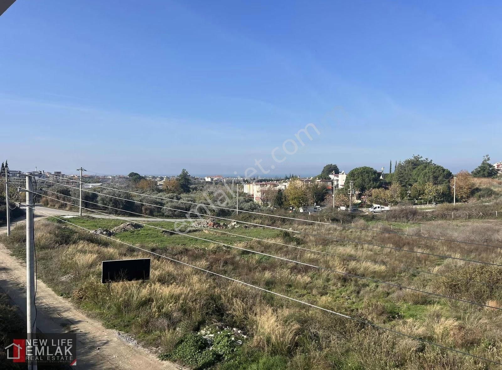 Kuşadası Davutlarda Bahçeli Ön Cephe Uygun Fiyatlı Villa - Görsel 2