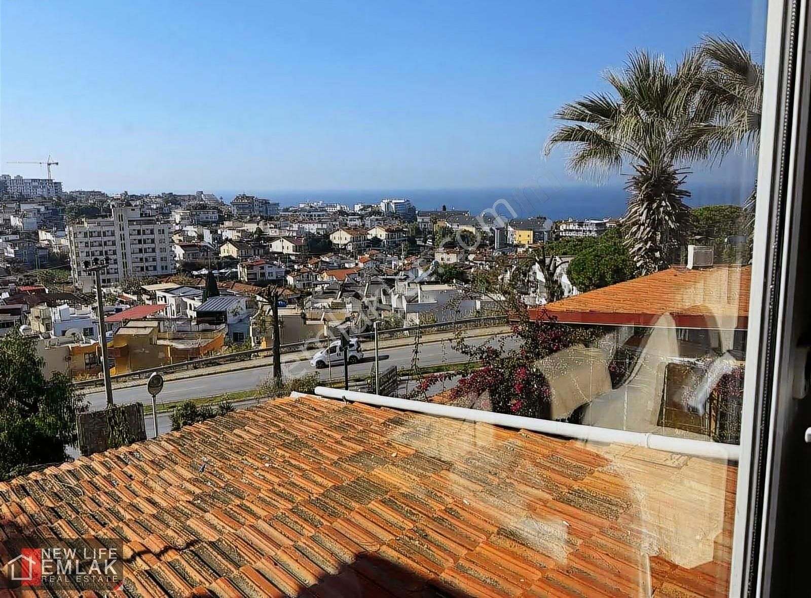 Kuşadası Kadınlar Denizinde Muhteşem Deniz Manzaralı Yazlık 3+1 - Görsel 23