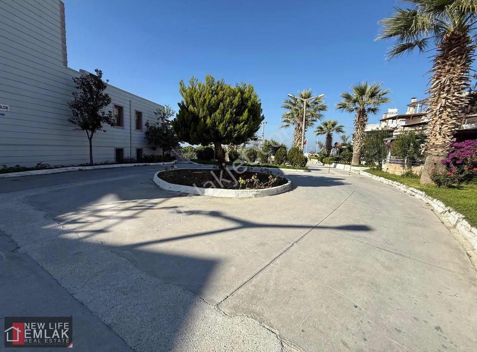 Kuşadası Kadınlar Denizinde Muhteşem Deniz Manzaralı Yazlık 3+1 - Görsel 20