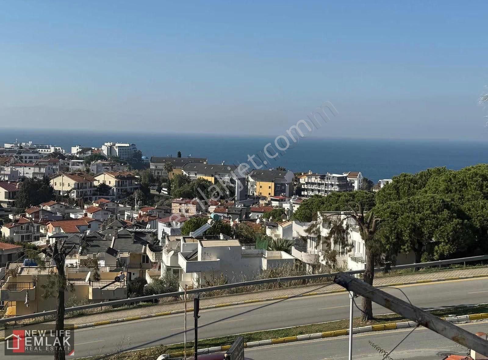 Kuşadası Kadınlar Denizinde Muhteşem Deniz Manzaralı Yazlık 3+1