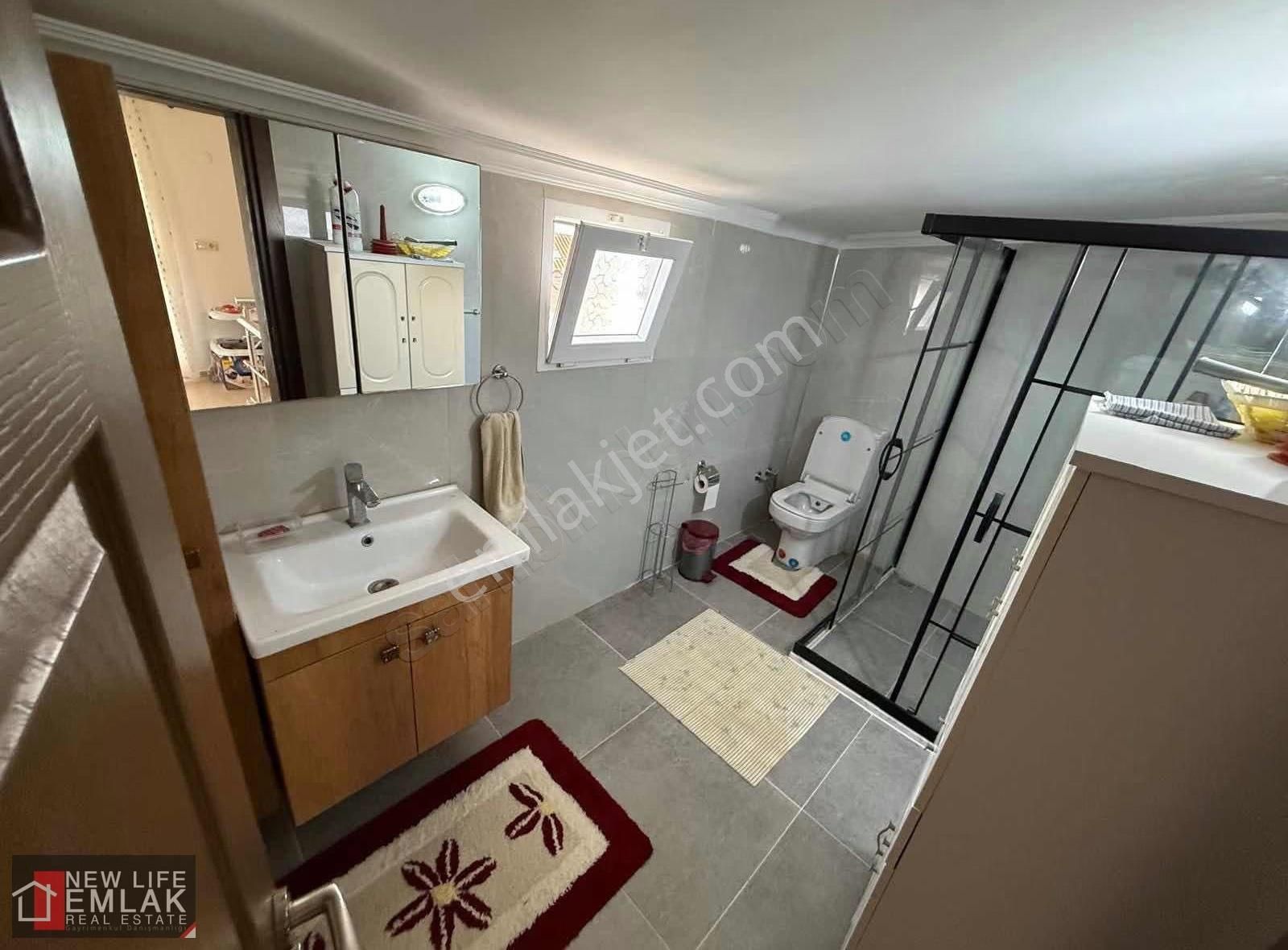 Kuşadası Davutlar Deniz Tarafında Tamamen Müstakil Villa 465m2 - Görsel 17