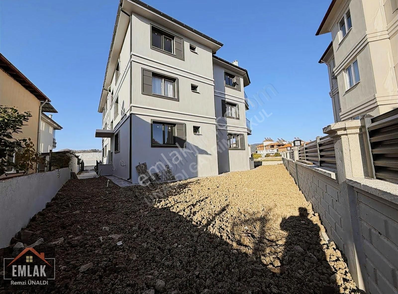 Ortaca Merkezde Dalyan'a Yakın Sıfır 2+1 Daire - Görsel 3