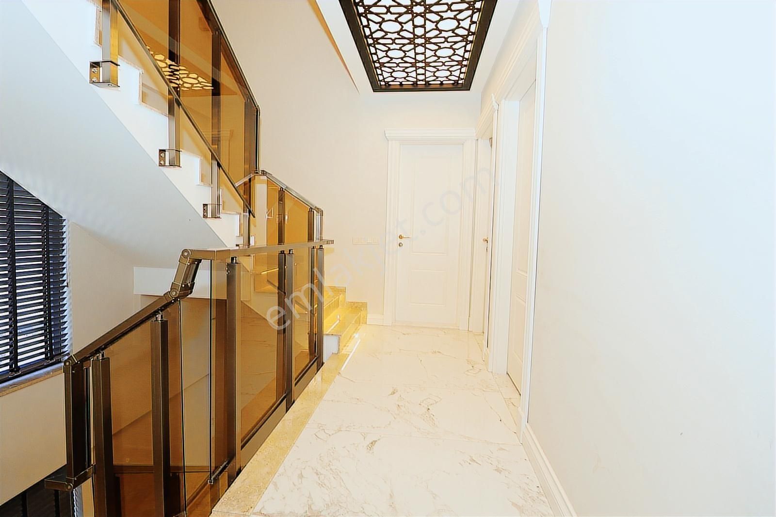 Belek'te Havuzlu Ve Saunalı 5+1 Müstakil Villa | Tekce - Görsel 31