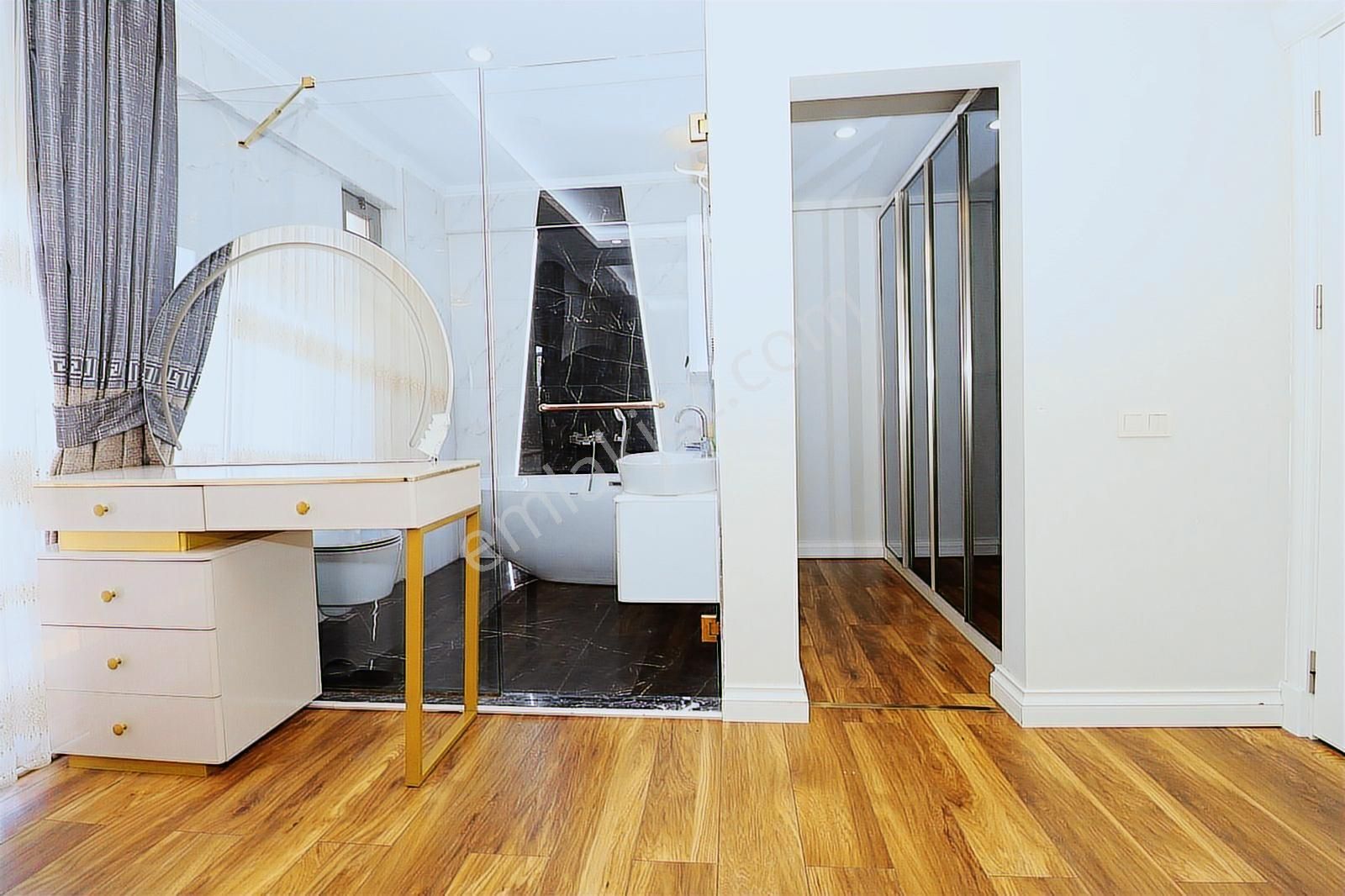 Belek'te Havuzlu Ve Saunalı 5+1 Müstakil Villa | Tekce - Görsel 15