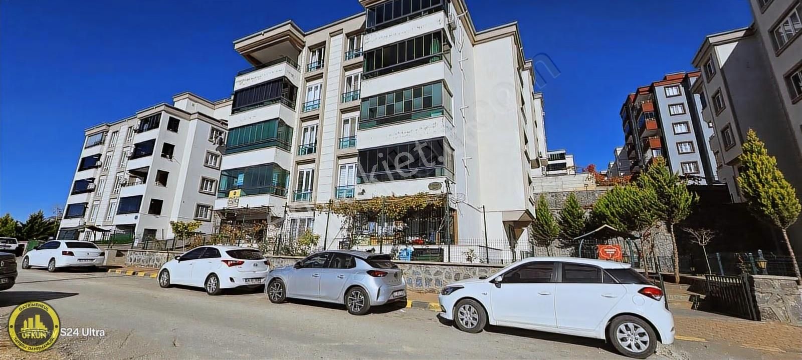 Şahintepe Satılık Daire 3+1 Çok Güzel Manzaralı