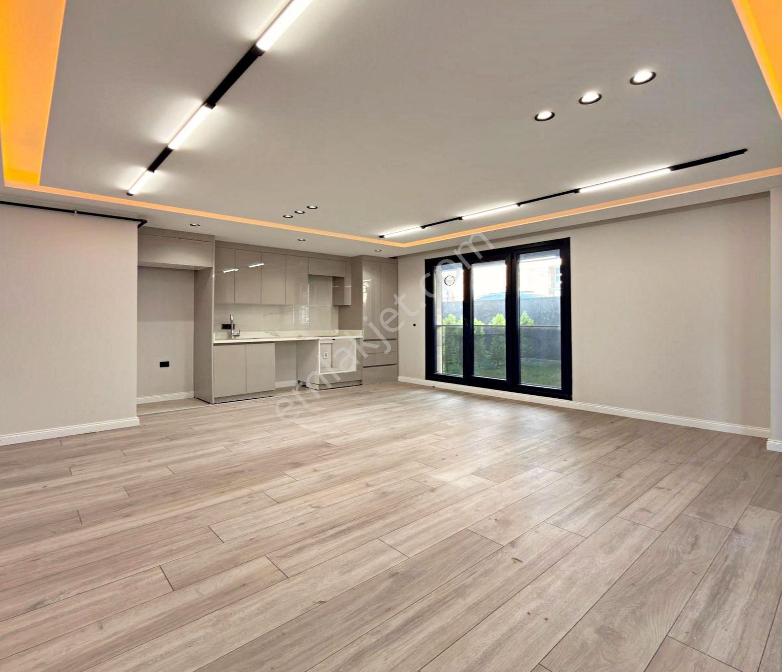 Beylikdüzü Marina Yanı Villa Tadında Bahçeli Satılık Daire - Görsel 21